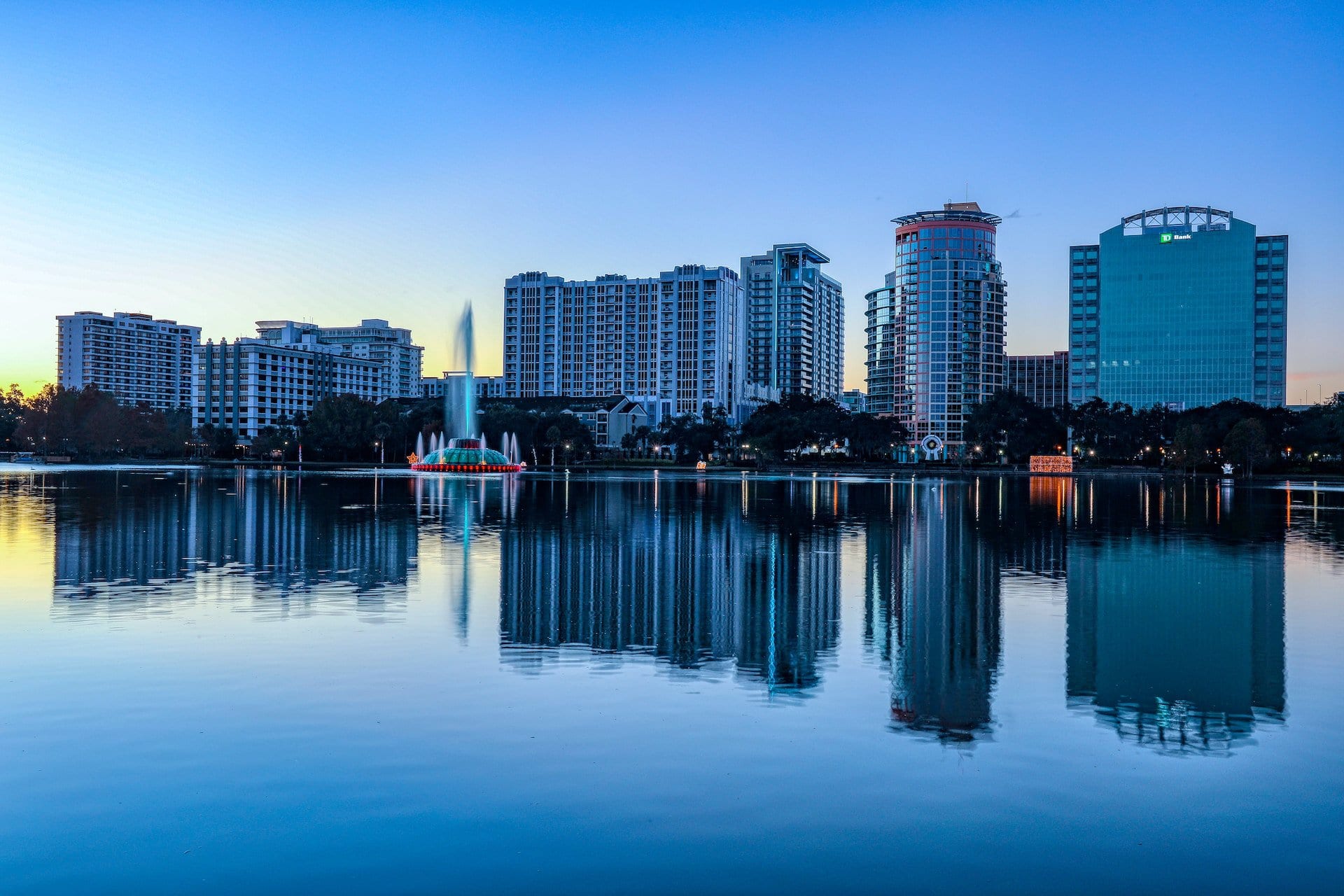 Lake Eola Park בדאונטאון אורלנדו